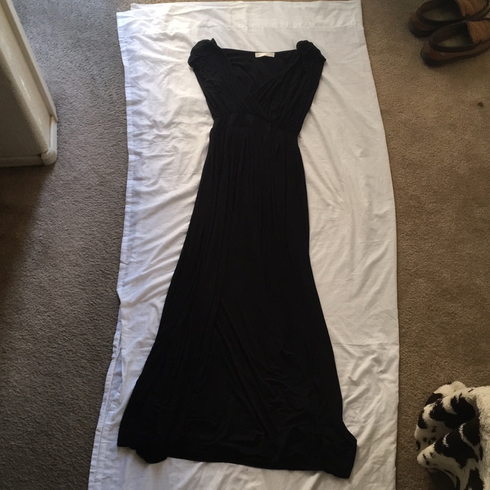 Long black dress